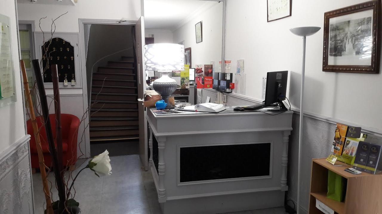 Logis Hotels - Hotel Le Boulevard Mazamet ภายนอก รูปภาพ
